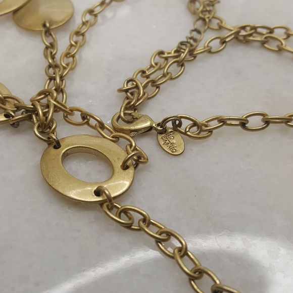 ✅ Lia Sophia Long Gold Pendant Necklace - Picture 4 of 5